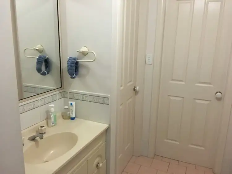 Fourth view of Homely villa listing, 4/129 Sampson Street, Orange NSW 2800