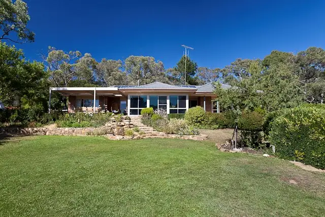 27 Cooper Road, Wamboin NSW 2620