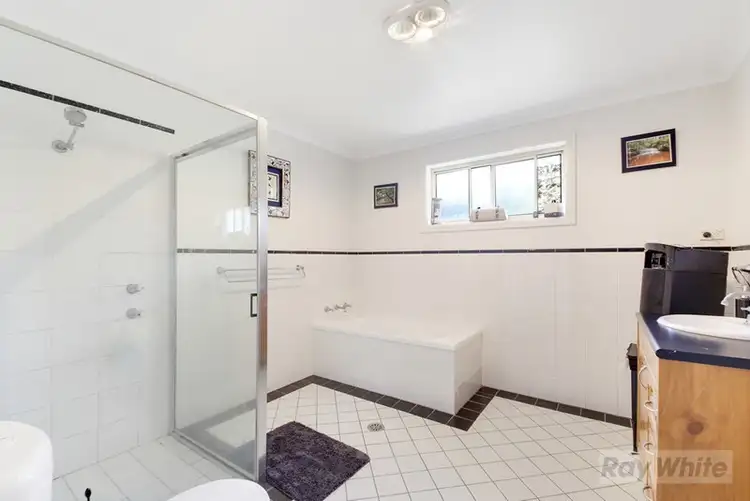 Seventh view of Homely house listing, 8 Amber Court, Goulburn NSW 2580