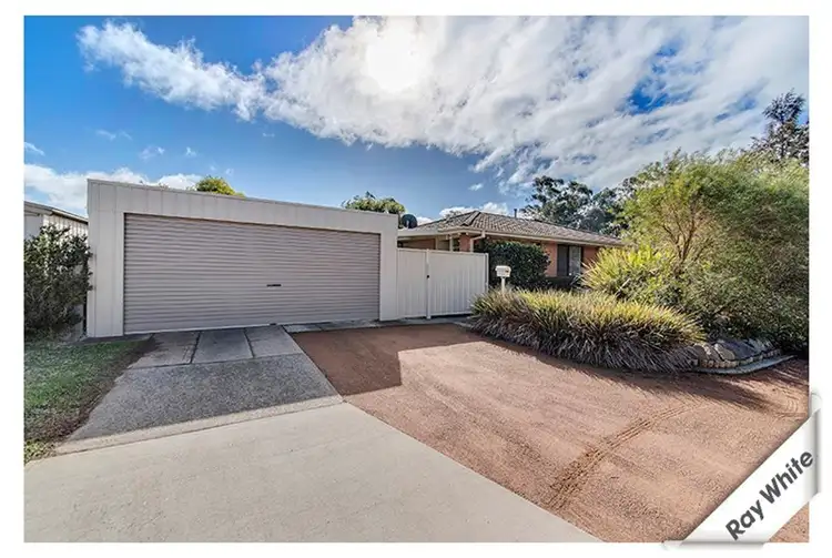 Second view of Homely house listing, 31 Pawsey Circuit, Florey ACT 2615