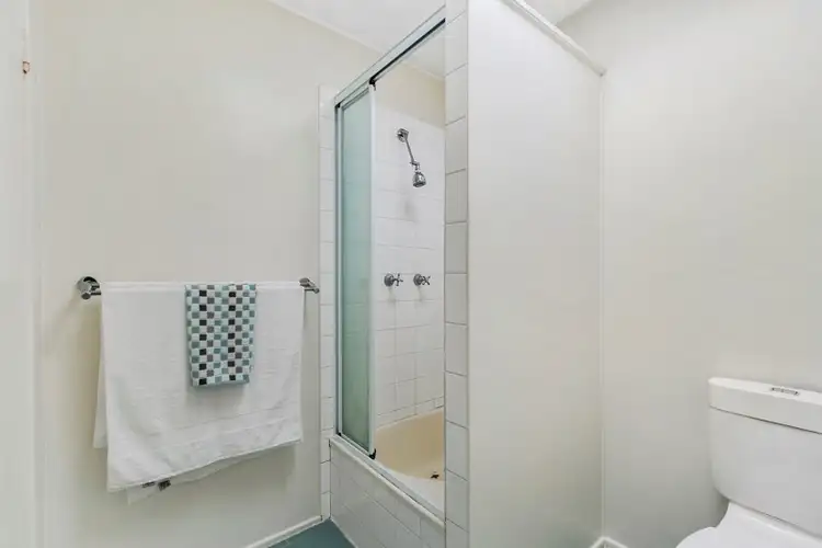 Fifth view of Homely unit listing, 9B Wilton Terrace, Yeronga QLD 4104