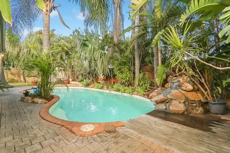 7 Rolland Court, Leeming WA 6149