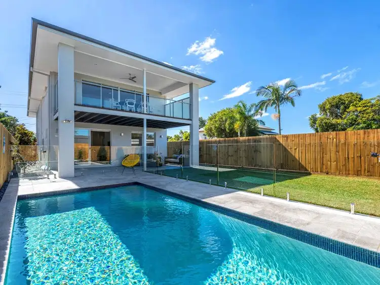 Second view of Homely house listing, 95 Raceview Avenue, Hendra QLD 4011