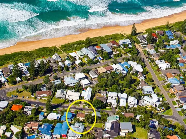 13 Elgata Avenue, North Avoca NSW 2260
