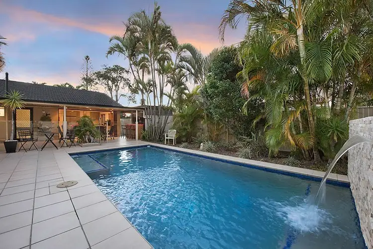 9 Watsonia Street, Maroochydore QLD 4558