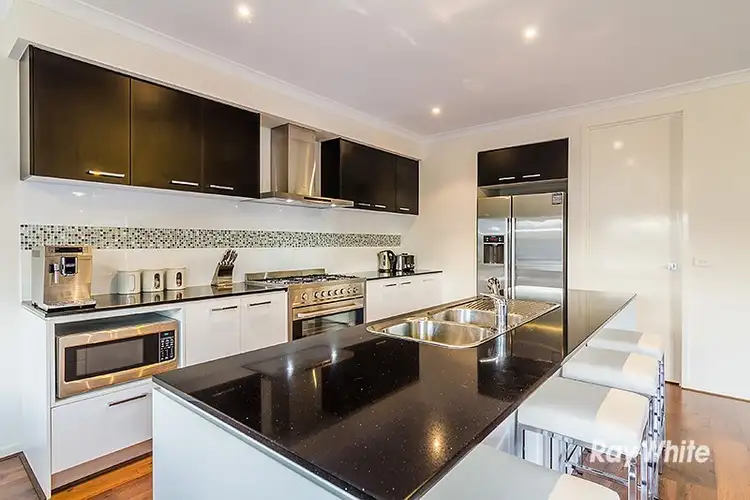 Fifth view of Homely house listing, 3 Venn Grove, Cranbourne West VIC 3977