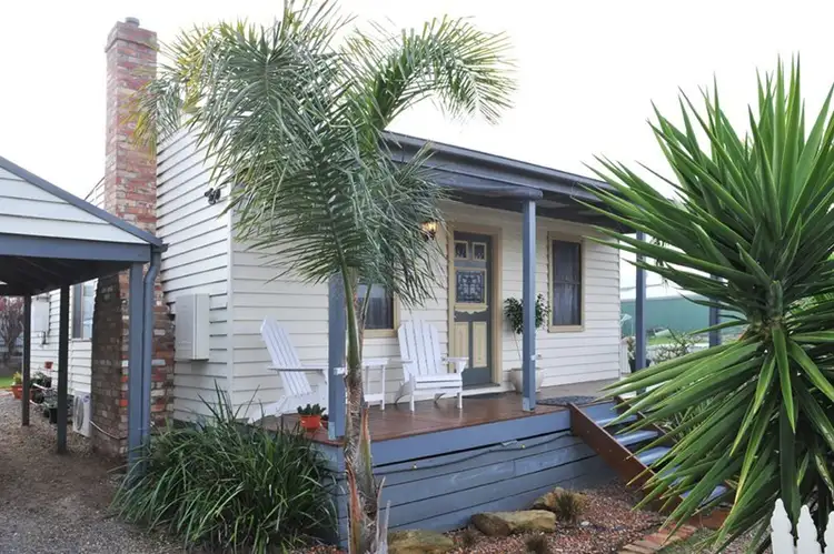 Fifth view of Homely house listing, 2C Honeysuckle Street, Eaglehawk VIC 3556