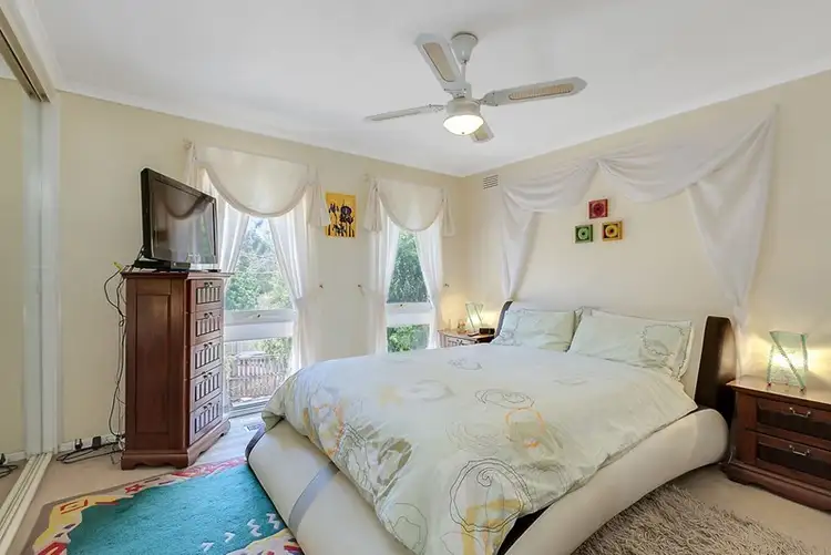 Fifth view of Homely house listing, 2 Lowan Avenue, Yallambie VIC 3085