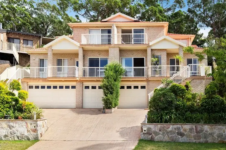 10A Charlotte Place, Illawong NSW 2234