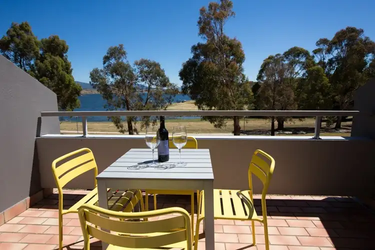 Second view of Homely unit listing, 215/10 Kosciuszko Road, Jindabyne NSW 2627
