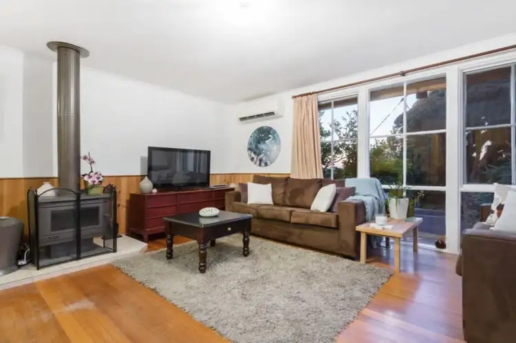 Fourth view of Homely house listing, 8 Geneva Court, Frankston VIC 3199