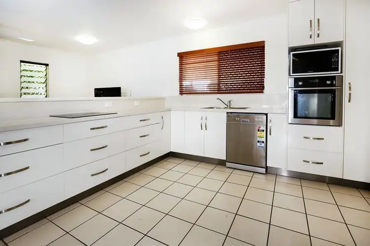 27 Alpha Street, Kirwan QLD 4817
