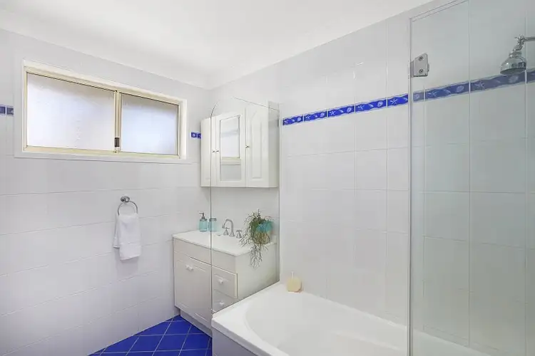 Sixth view of Homely house listing, 2 Debra Anne Drive, Bateau Bay NSW 2261