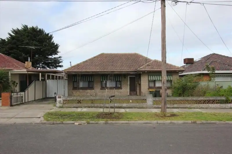 Main view of Homely house listing, 58 Ivanhoe Avenue, St Albans VIC 3021