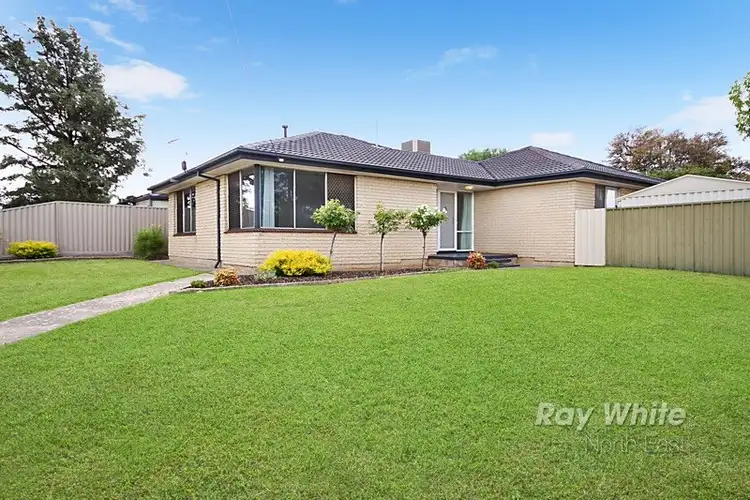 16 Batley Street, Para Vista SA 5093