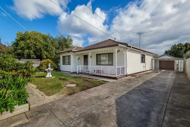 Second view of Homely house listing, 5 Stewart Street, Thomastown VIC 3074