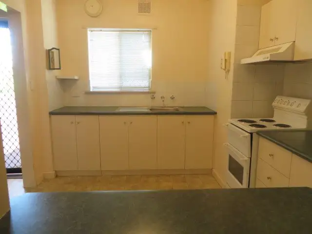 Seventh view of Homely house listing, 21/4 Canham Way, Orelia WA 6167