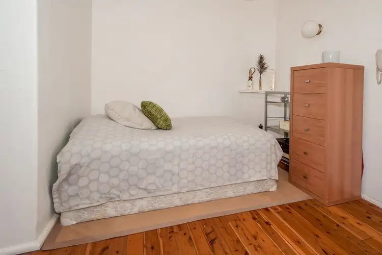 Fifth view of Homely studio listing, 19/7 Greenknowe Avenue, Elizabeth Bay NSW 2011