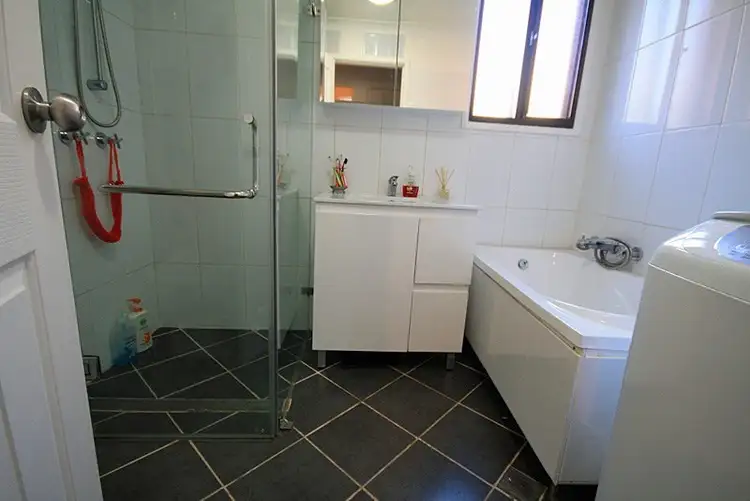 Fifth view of Homely villa listing, 2/18-20 Livingstone Avenue, Ingleburn NSW 2565