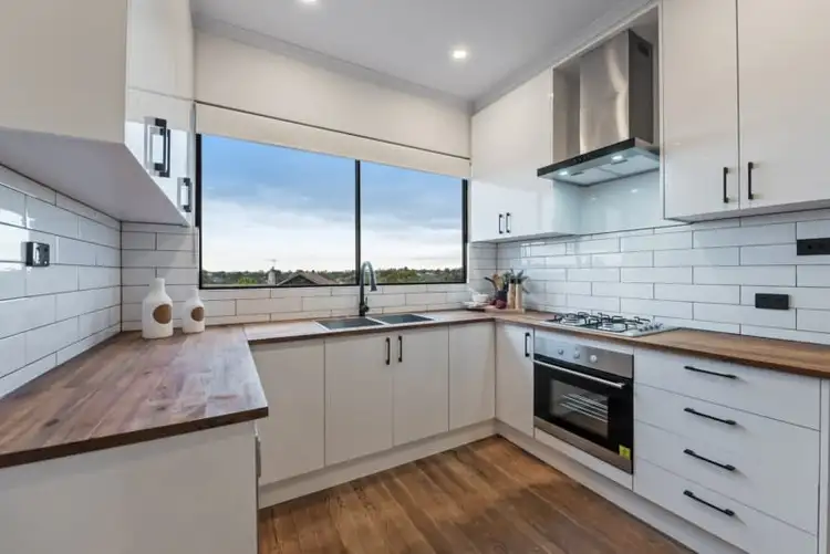 Fifth view of Homely unit listing, 1/7 Oulton Crescent, Reservoir VIC 3073