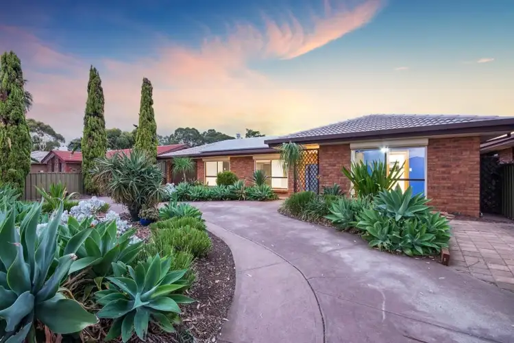 14 Holden Court, Paralowie SA 5108