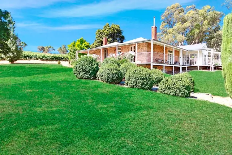 82 Slaughterhouse Road, Clare SA 5453