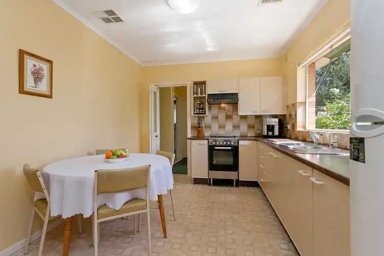 Sixth view of Homely house listing, 4 Lee Court, Para Hills SA 5096