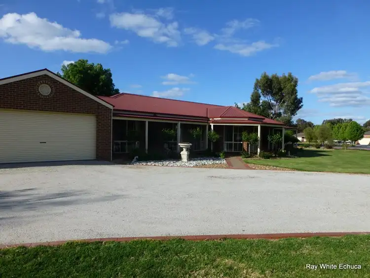 Second view of Homely house listing, 5 Holmfield Court, Moama NSW 2731