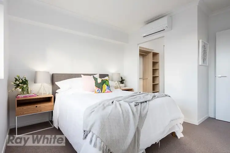 Fifth view of Homely unit listing, 2/33 Birdwood Street, Coorparoo QLD 4151
