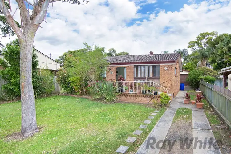 4 Stephen Street, Kanwal NSW 2259