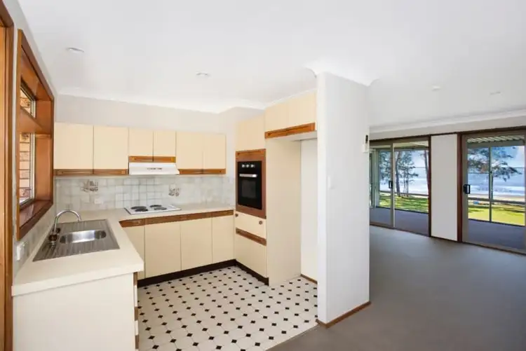 Fifth view of Homely house listing, 476 Tuggerawong Road, Tuggerawong NSW 2259