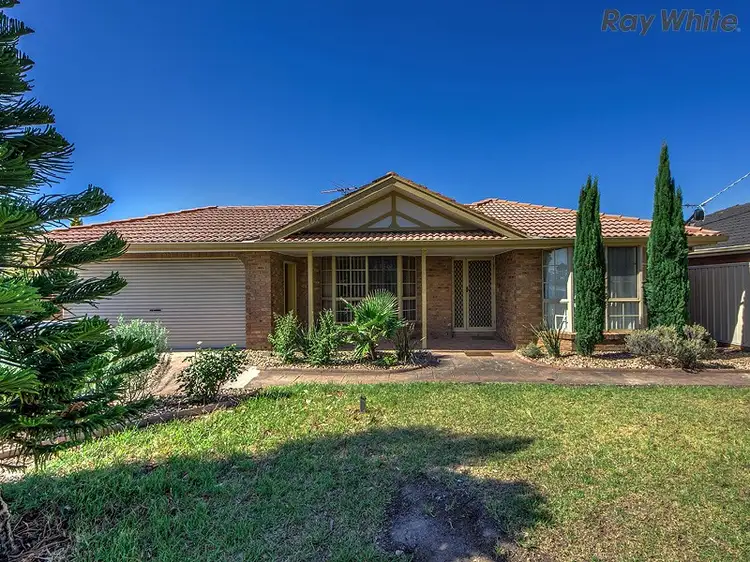 103 Main Road East, St Albans VIC 3021