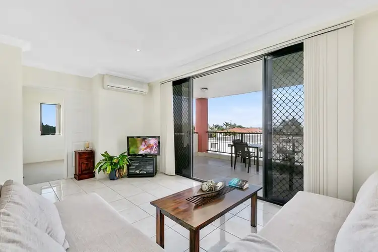 8/14-16 Little Norman Street, Southport QLD 4215