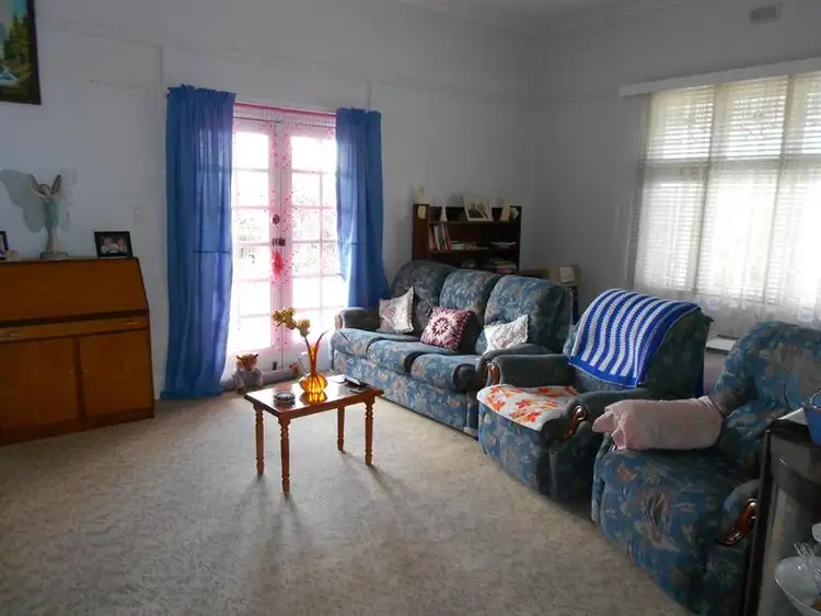 Fifth view of Homely house listing, 2 Albert Parade, Bordertown SA 5268