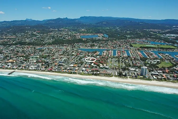 Second view of Homely townhouse listing, 6/25 FIfteenth Avenue, Palm Beach QLD 4221