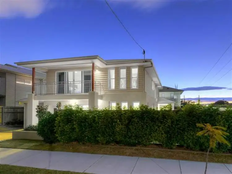 56 Birkalla Street, Bulimba QLD 4171