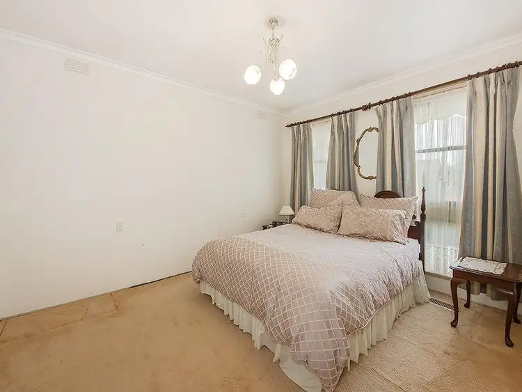 Sixth view of Homely house listing, 6 Santiago Street, St Albans VIC 3021