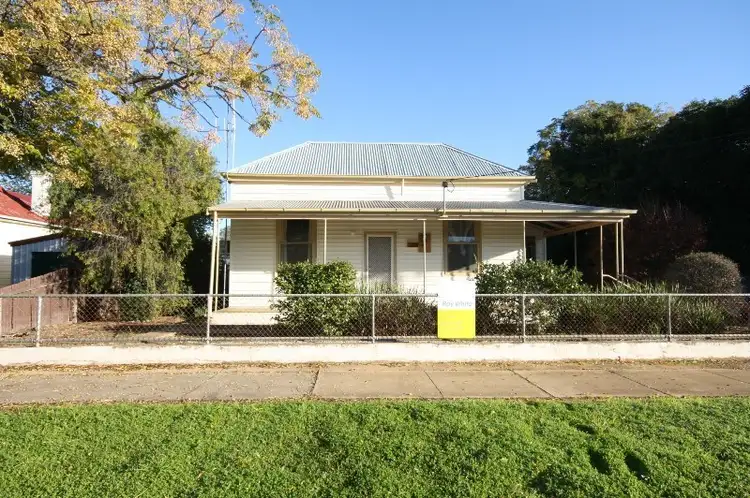 60 Victoria Street, Rochester VIC 3561
