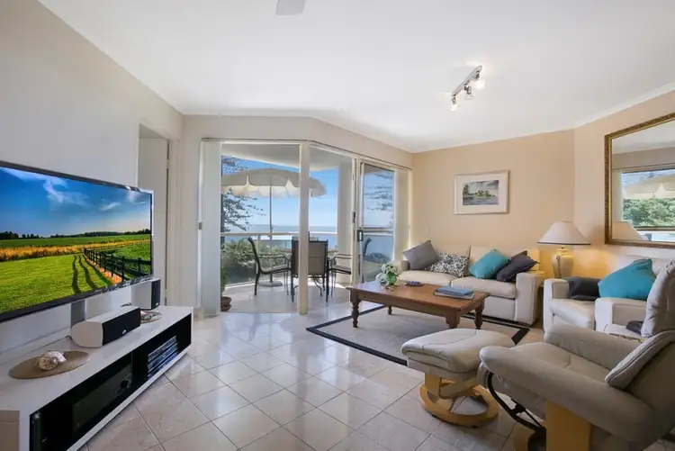 Fourth view of Homely unit listing, 5/61 Waterloo Esplanade, Wynnum QLD 4178