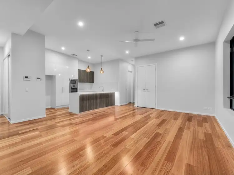 Sixth view of Homely apartment listing, 6/19 Howard Street, Morningside QLD 4170