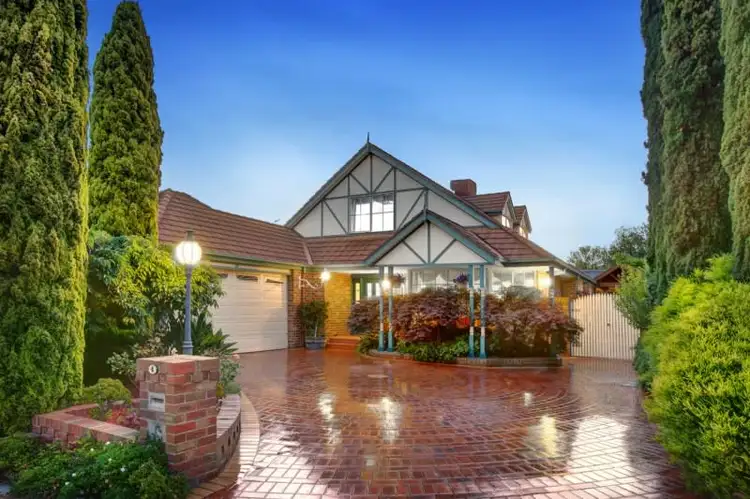 4 Hodges Close, Rowville VIC 3178