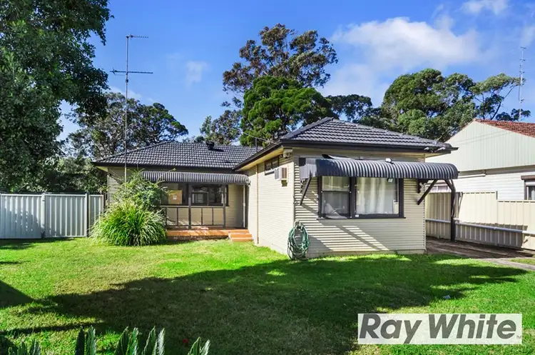 19 Kapooka Avenue, Dapto NSW 2530