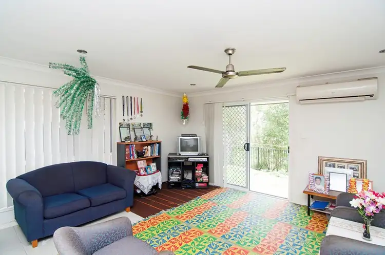Sixth view of Homely house listing, 1 and 2/7 Adam Court, Kallangur QLD 4503