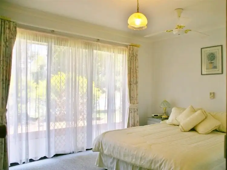 Fifth view of Homely house listing, 4 Cocos Place, Renmark SA 5341