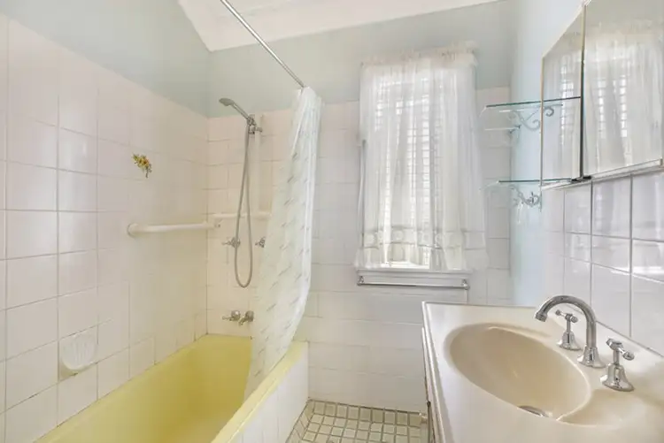 Fifth view of Homely house listing, 403 Cavendish Road, Coorparoo QLD 4151