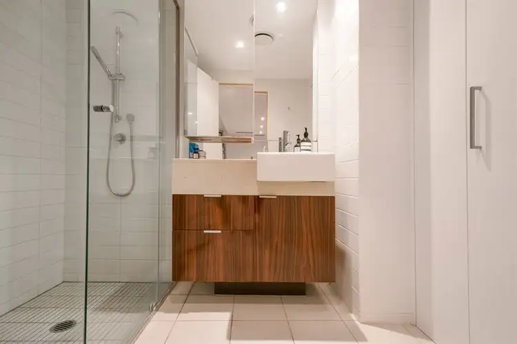 Sixth view of Homely unit listing, 215/10 Pidgeon Close, West End QLD 4101