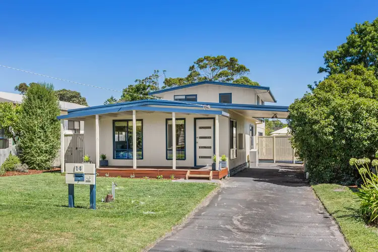 14 Overlea Avenue, Rosebud VIC 3939