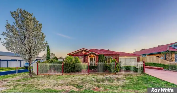 8 St Michael Drive, Tarneit VIC 3029
