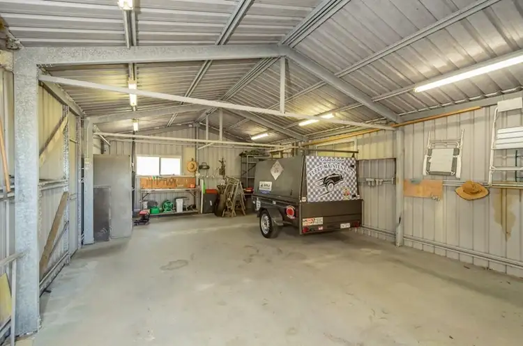 151 PHILIP Street, West Gladstone QLD 4680