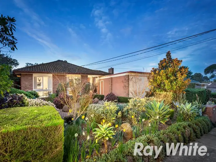 5 Settlers Court, Vermont South VIC 3133